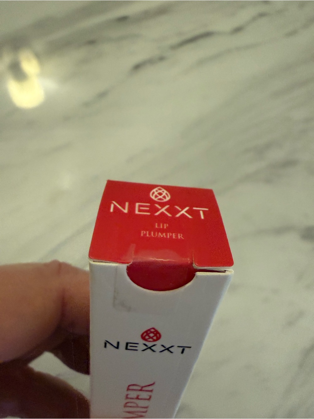 Bundle of 3 - NEXXT Lip Plumper, lip gloss and makeup brush - Picture 9 of 11
